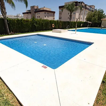 Apartment Beautiful With 2 Terraces, Pool & Torremolinos