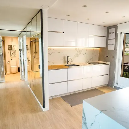 Beautiful With 2 Terraces, Pool & Apartment Torremolinos