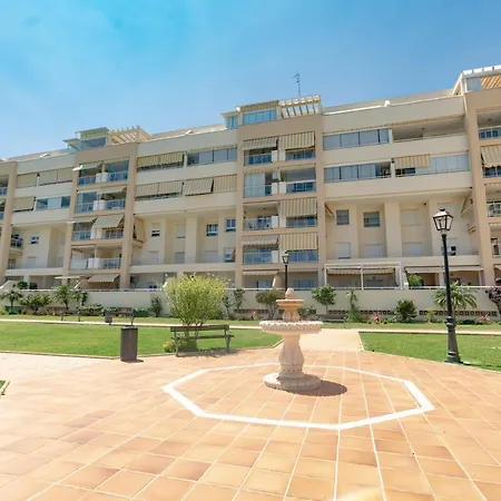 Apartment Beautiful With 2 Terraces, Pool & *