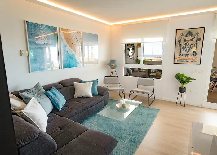 Apartment Beautiful With 2 Terraces, Pool &